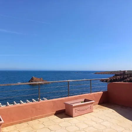 Magnifique Sur L'eau Anthéor